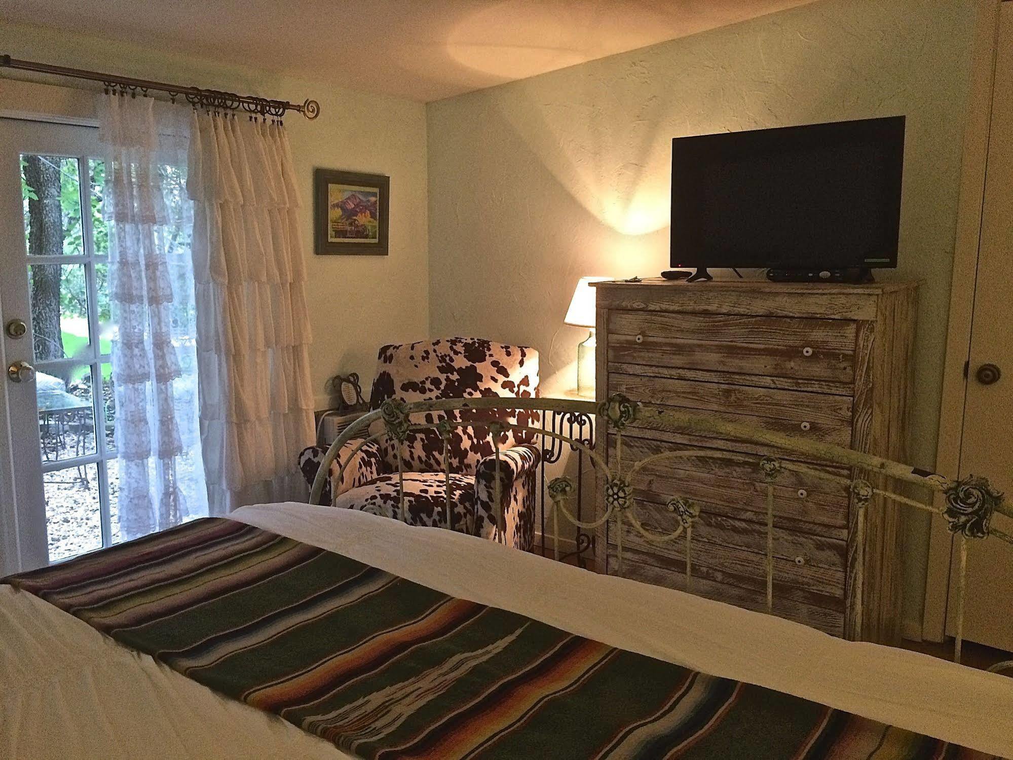 Casa Del Sol Bed And Breakfast Lakeway Eksteriør billede